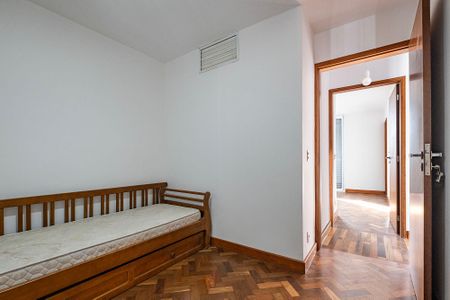 Apartamento para alugar com 180m², 3 quartos e 1 vaga Apartamento para alugar com 180m², 3 quartos e 1 vagaQuarto 3