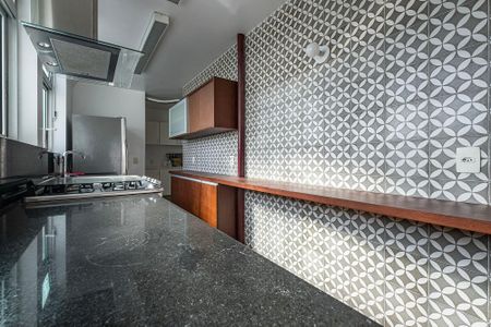 Apartamento para alugar com 180m², 3 quartos e 1 vaga Apartamento para alugar com 180m², 3 quartos e 1 vagaSala/Cozinha