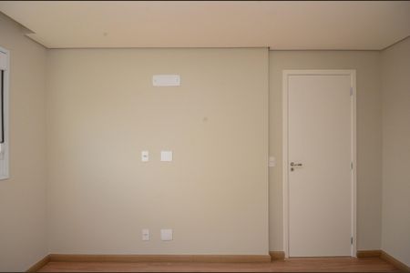 Apartamento para alugar com 70m², 2 quartos e 2 vagas Apartamento para alugar com 70m², 2 quartos e 2 vagasSuíte