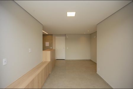 Sala de apartamento para alugar com 2 quartos, 70m² em Parque Sao Domingos, São Paulo