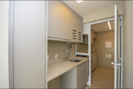 Área de Serviço de apartamento para alugar com 2 quartos, 70m² em Parque Sao Domingos, São Paulo
