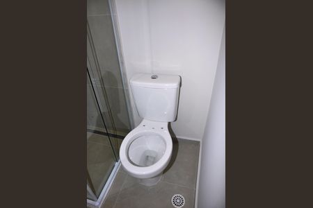 Apartamento para alugar com 70m², 2 quartos e 2 vagas Apartamento para alugar com 70m², 2 quartos e 2 vagasDetalhe - Banheiro Social
