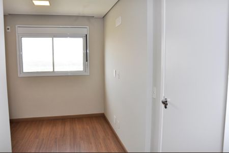 Detalhe - Quarto 01 com Suíte de apartamento para alugar com 2 quartos, 70m² em Parque Sao Domingos, São Paulo