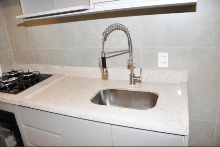 Apartamento para alugar com 70m², 2 quartos e 2 vagas Apartamento para alugar com 70m², 2 quartos e 2 vagasDetalhe - Cozinha Americana