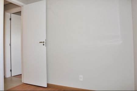 Apartamento para alugar com 70m², 2 quartos e 2 vagas Apartamento para alugar com 70m², 2 quartos e 2 vagasDetalhe - Quarto 02