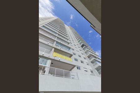 Apartamento para alugar com 100m², 3 quartos e 2 vagas Apartamento para alugar com 100m², 3 quartos e 2 vagasFachada Bloco