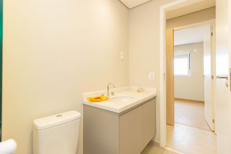 Apartamento para alugar com 100m², 3 quartos e 2 vagas Apartamento para alugar com 100m², 3 quartos e 2 vagasBanheiro