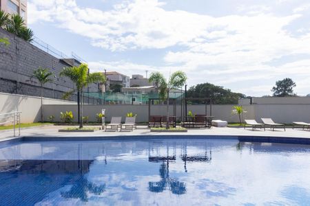 Apartamento para alugar com 100m², 3 quartos e 2 vagas Apartamento para alugar com 100m², 3 quartos e 2 vagasÁrea comum - Piscina