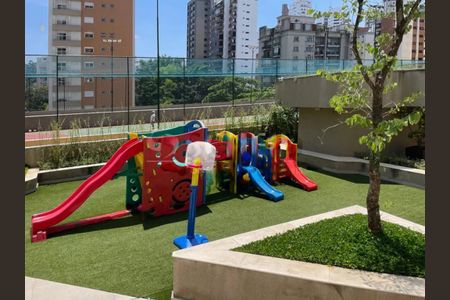 Apartamento à venda com 3 quartos, 200m² em Vila Morumbi, São Paulo
