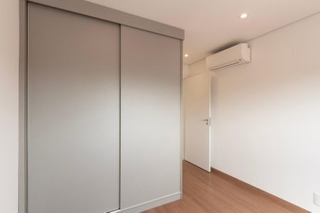 Apartamento para alugar com 107m², 3 quartos e 2 vagas Apartamento para alugar com 107m², 3 quartos e 2 vagasQuarto 2