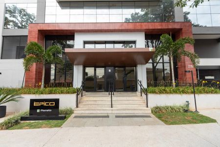 Apartamento para alugar com 107m², 3 quartos e 2 vagas Apartamento para alugar com 107m², 3 quartos e 2 vagasFachada