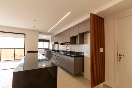 Apartamento para alugar com 107m², 3 quartos e 2 vagas Apartamento para alugar com 107m², 3 quartos e 2 vagasCozinha