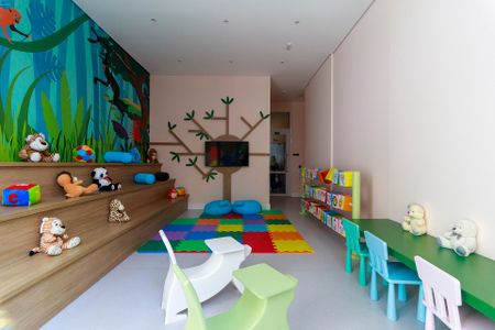 Apartamento para alugar com 61m², 1 quarto e 1 vaga Apartamento para alugar com 61m², 1 quarto e 1 vagaÁrea comum - Playground