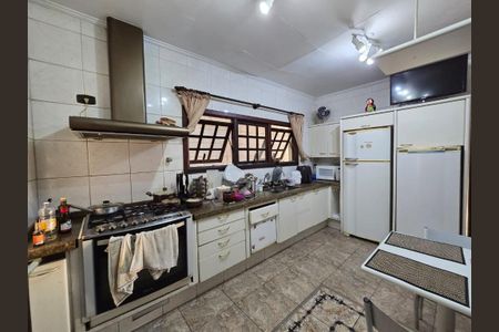 Casa de condomínio à venda com 481m², 4 quartos e 4 vagas Casa de condomínio à venda com 481m², 4 quartos e 4 vagasFoto 39