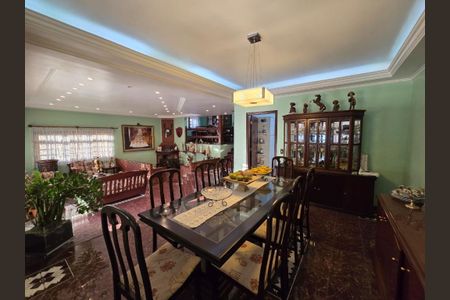 Casa de condomínio à venda com 481m², 4 quartos e 4 vagas Casa de condomínio à venda com 481m², 4 quartos e 4 vagasFoto 19