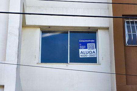 Apartamento para alugar com 69m², 2 quartos e 1 vagaPlaca
