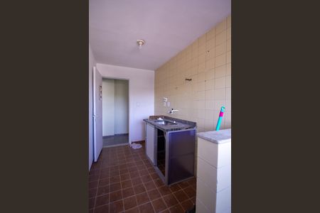 Cozinha de apartamento para alugar com 2 quartos, 69m² em Colubandê, São Gonçalo