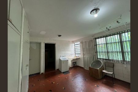 Casa à venda com 213m², 3 quartos e 3 vagas