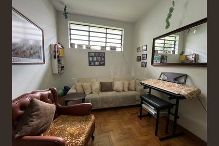 Casa à venda com 3 quartos, 213m² em Vila Mariana, São Paulo