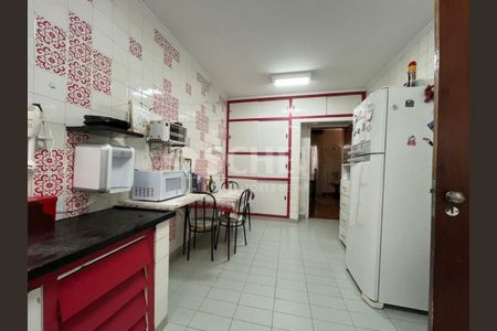 Casa à venda com 3 quartos, 213m² em Vila Mariana, São Paulo