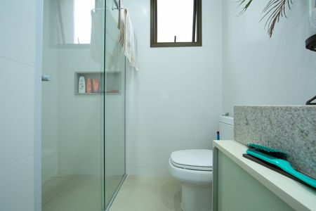 Apartamento à venda com 68m², 2 quartos e 2 vagas Apartamento à venda com 68m², 2 quartos e 2 vagasBANHEIRO2