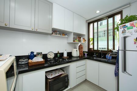 Apartamento à venda com 68m², 2 quartos e 2 vagas Apartamento à venda com 68m², 2 quartos e 2 vagasCOZINHA