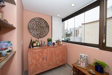 VARANDA de apartamento à venda com 2 quartos, 68m² em Serra, Belo Horizonte