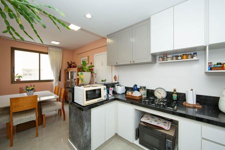 Apartamento à venda com 68m², 2 quartos e 2 vagas Apartamento à venda com 68m², 2 quartos e 2 vagasCOZINHA