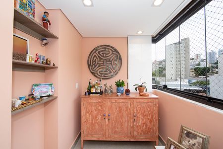 VARANDA de apartamento à venda com 2 quartos, 68m² em Serra, Belo Horizonte