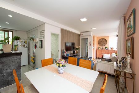 Apartamento à venda com 68m², 2 quartos e 2 vagas Apartamento à venda com 68m², 2 quartos e 2 vagasSALA