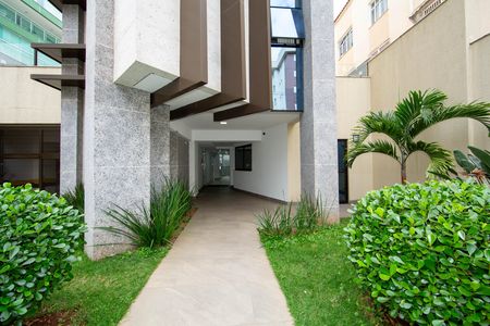 Apartamento à venda com 68m², 2 quartos e 2 vagas Apartamento à venda com 68m², 2 quartos e 2 vagasFACHADA