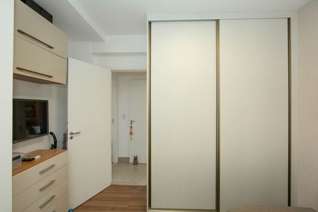 Apartamento à venda com 68m², 2 quartos e 2 vagas Apartamento à venda com 68m², 2 quartos e 2 vagasQUARTO2