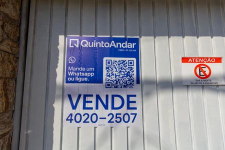 Casa à venda com 254m², 5 quartos e 1 vaga Casa à venda com 254m², 5 quartos e 1 vagaFachada - plaquinha