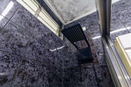 Casa à venda com 254m², 5 quartos e 1 vaga Casa à venda com 254m², 5 quartos e 1 vagaCasa 1 - Banheiro 1