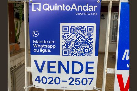 Casa à venda com 171m², 3 quartos e 2 vagas Casa à venda com 171m², 3 quartos e 2 vagasPlaquinha