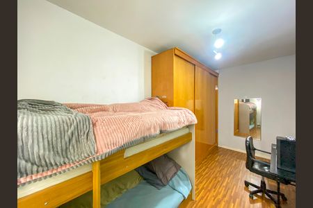 Casa à venda com 171m², 3 quartos e 2 vagas Casa à venda com 171m², 3 quartos e 2 vagasQuarto 2