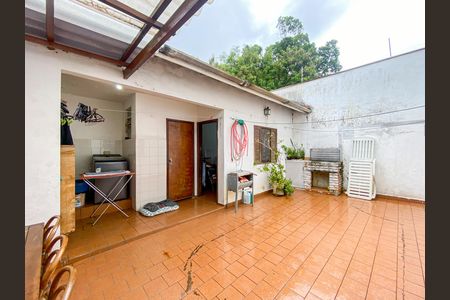 Casa à venda com 171m², 3 quartos e 2 vagas Casa à venda com 171m², 3 quartos e 2 vagasQuintal Gourmet