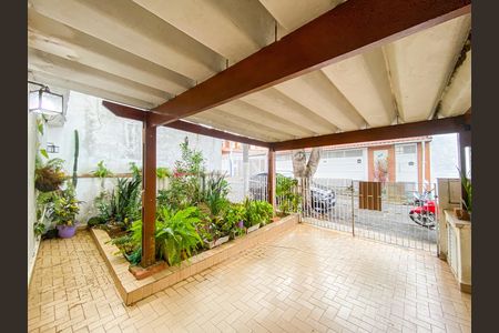 Casa à venda com 171m², 3 quartos e 2 vagas Casa à venda com 171m², 3 quartos e 2 vagasGaragem