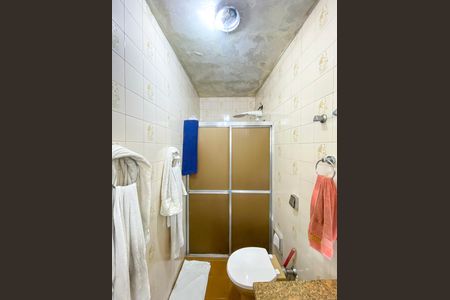 Casa à venda com 171m², 3 quartos e 2 vagas Casa à venda com 171m², 3 quartos e 2 vagasBanheiro da Suíte