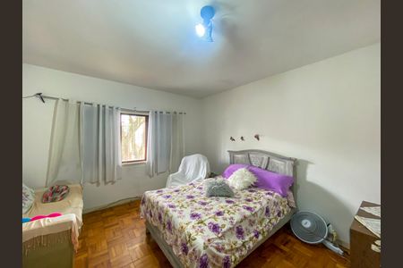 Casa à venda com 171m², 3 quartos e 2 vagas Casa à venda com 171m², 3 quartos e 2 vagasQuarto 1