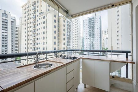 Apartamento à venda com 200m², 3 quartos e 3 vagas