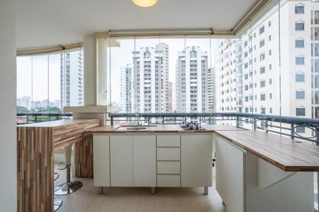 Apartamento à venda com 200m², 3 quartos e 3 vagas