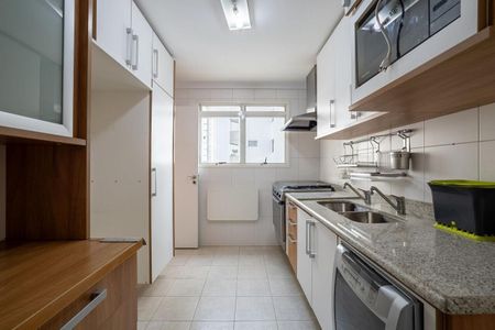 Apartamento à venda com 200m², 3 quartos e 3 vagas