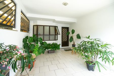 Garagem de casa à venda com 3 quartos, 100m² em Vila Gomes Cardim, São Paulo