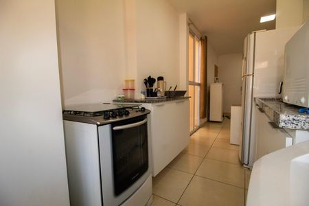 Casa para alugar com 55m², 2 quartos e 1 vaga Casa para alugar com 55m², 2 quartos e 1 vagaCozinha e Área de Serviço
