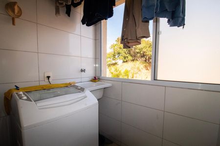 Casa para alugar com 55m², 2 quartos e 1 vaga Casa para alugar com 55m², 2 quartos e 1 vagaCozinha e Área de Serviço
