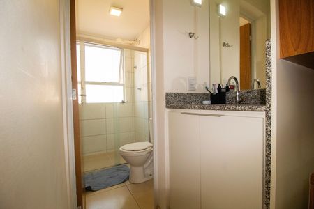 Casa para alugar com 55m², 2 quartos e 1 vaga Casa para alugar com 55m², 2 quartos e 1 vagaBanheiro Social