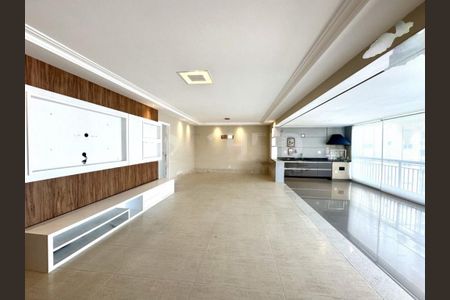 Apartamento à venda com 202m², 4 quartos e 4 vagas