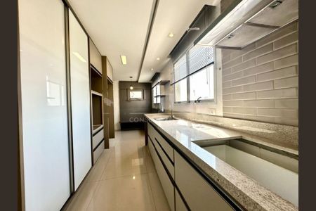 Apartamento à venda com 4 quartos, 202m² em Vila Mascote, São Paulo