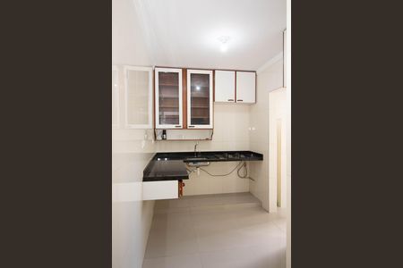 Apartamento para alugar com 50m², 1 quarto e 1 vaga Apartamento para alugar com 50m², 1 quarto e 1 vagaCozinha - Armários